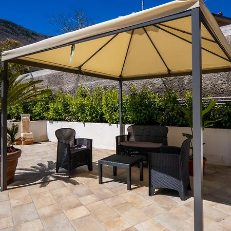 Carlo's Luxury Apartmán